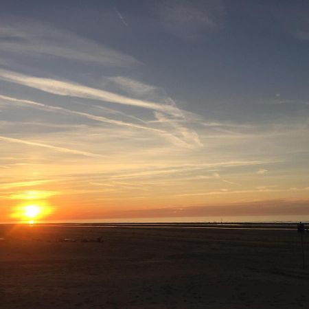 Appartement Op Het Strand, Enfin, Zo Goed Als... 科克赛德 外观 照片